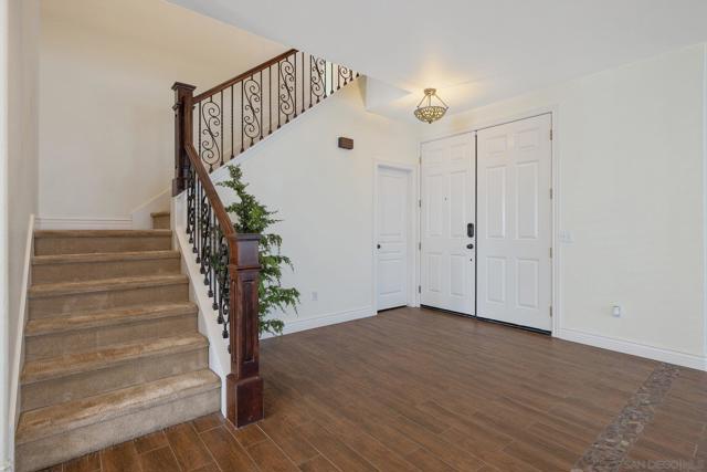 Image 6 of 69 For 2415 Oak Grove Ct