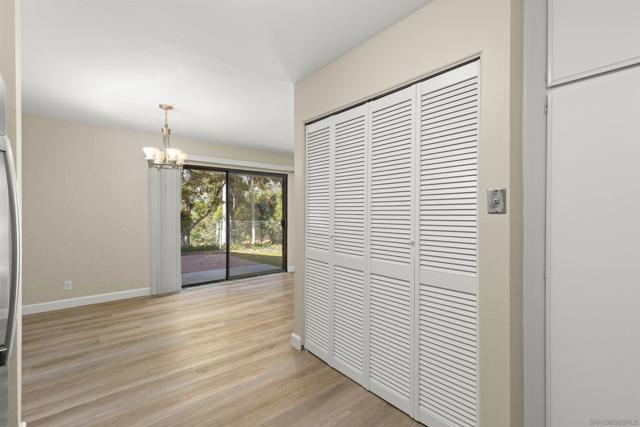 12194 Wilsey Way, Poway CA: https://media.crmls.org/mediaz/df78fa88-2116-4c13-a1ee-f88fe0552679.jpg