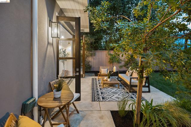 Image 44 of 49 For 636 56th St  