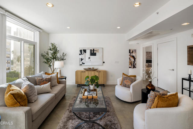 Detail Gallery Image 9 of 38 For 133 S Los Robles Ave #501,  Pasadena,  CA 91101 - 2 Beds | 2 Baths