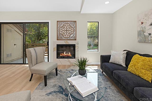 Detail Gallery Image 4 of 38 For 9899 Scripps Westview Way #243,  San Diego,  CA 92131 - 2 Beds | 1 Baths