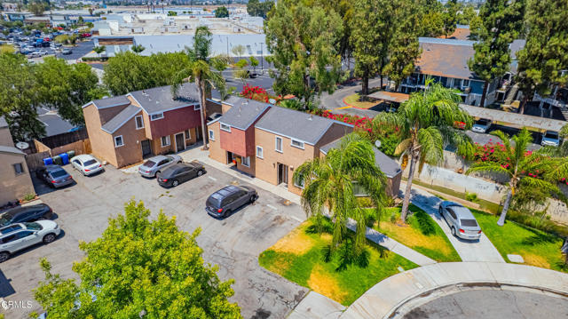 9039 Colony Place, Riverside CA: https://media.crmls.org/mediaz/df7d0621-6194-419c-b8c7-e3e0887747bf.jpg