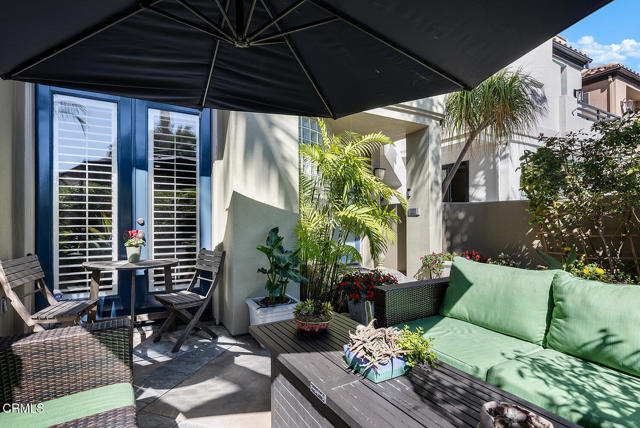 Detail Gallery Image 3 of 36 For 411 22nd St, Huntington Beach,  CA 92648 - 3 Beds | 3 Baths