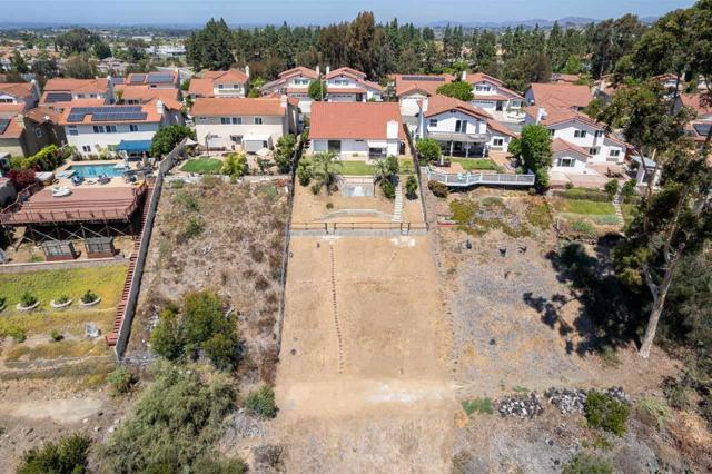 13399 Bavarian Dr, San Diego CA: https://media.crmls.org/mediaz/df7ea10a-0765-46b3-82df-d27bf7680142.jpg