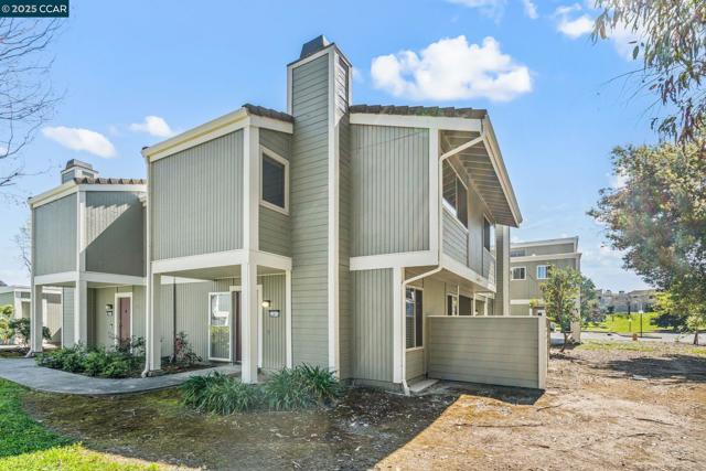 220 Apollo, Hercules CA: https://media.crmls.org/mediaz/df7f0805-eca9-40f1-a2a0-2d51e07e84f3.jpg