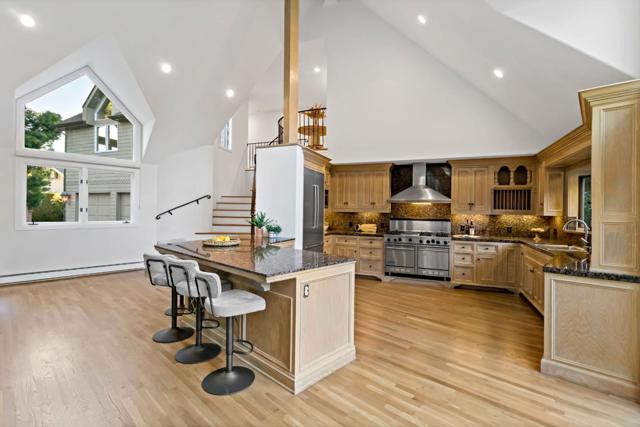 136 Finger Avenue, Redwood City CA: https://media.crmls.org/mediaz/df7f8328-279d-4f9a-b473-760b778aeb0d.jpg
