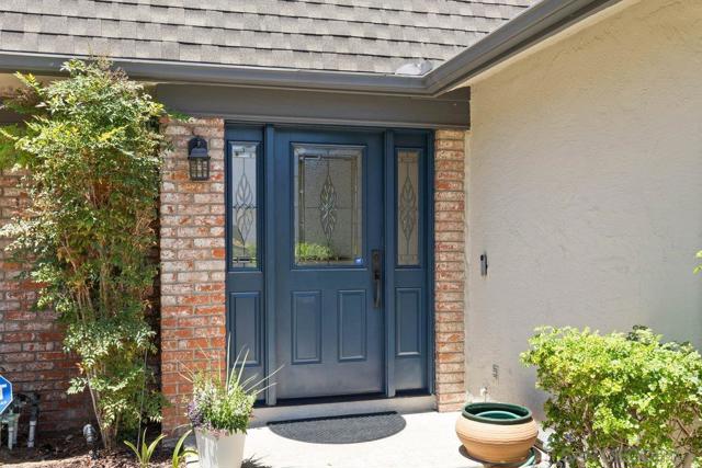 14102 Tricia St, Poway CA: https://media.crmls.org/mediaz/df80d5fd-78e8-451e-874d-efde37f45d86.jpg