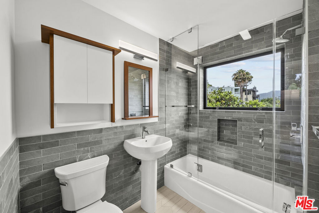 MLS #26856391 image #26