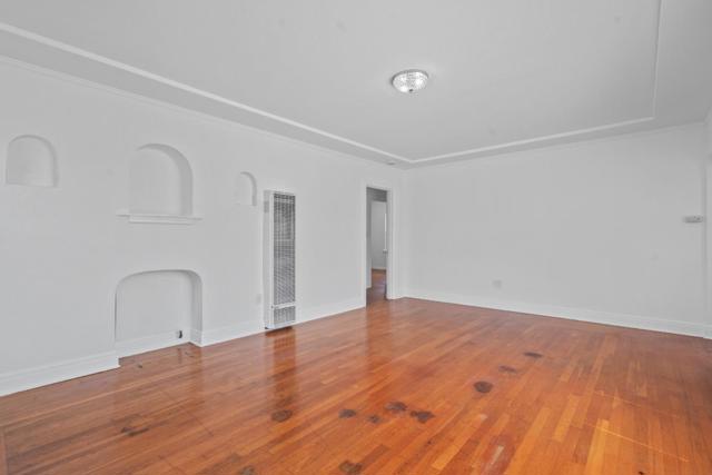 928 Lincoln Street, Watsonville CA: https://media.crmls.org/mediaz/df8240a0-8171-4c82-a456-7adeed80846b.jpg
