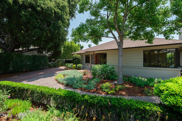 3312 Thorndale Road, Pasadena CA: https://media.crmls.org/mediaz/df8308e4-3a1e-4623-b961-71a0324ada4e.jpg