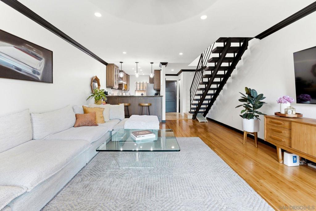 3774 Keating St - photo 4