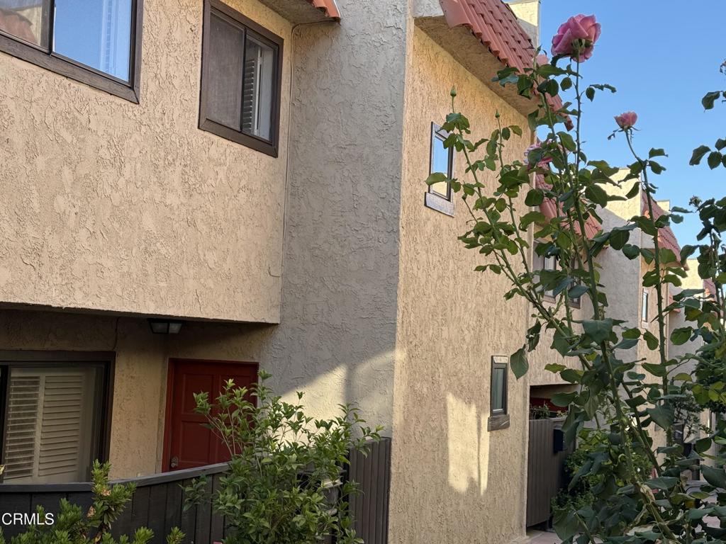 108 N Chapel Avenue #5