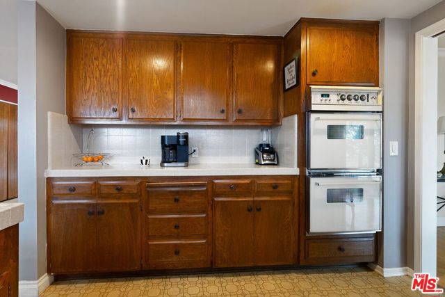 6847 Crest Road, Rancho Palos Verdes, California 90275, 4 Bedrooms Bedrooms, ,3 BathroomsBathrooms,Residential,Sold,Crest,25498791