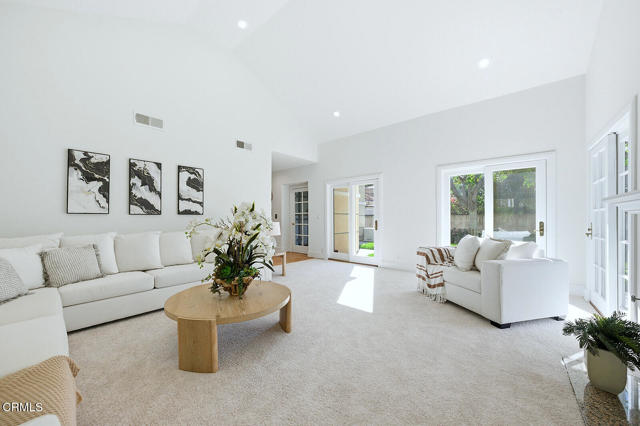 Detail Gallery Image 6 of 54 For 1807 Windsor Rd, San Marino,  CA 91108 - 4 Beds | 3 Baths