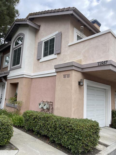 Details for 11937 Tivoli Park Row  4, San Diego, CA 92128