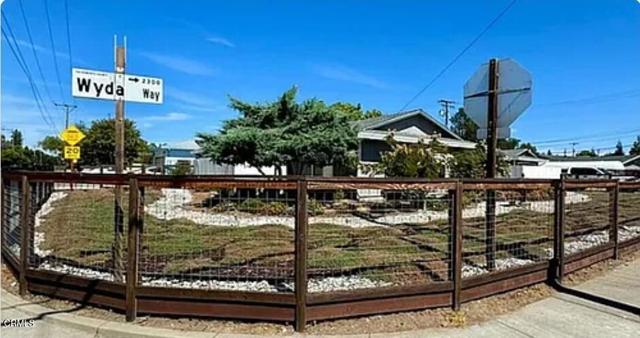 Detail Gallery Image 23 of 23 For 1900 Bell St, Sacramento,  CA 95825 - 4 Beds | 2 Baths