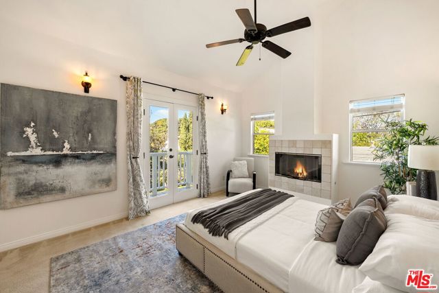 4224 Madison Avenue, Culver City CA: https://media.crmls.org/mediaz/df8a7980-a91e-4a1d-ba8e-f7c2d5180152.jpg