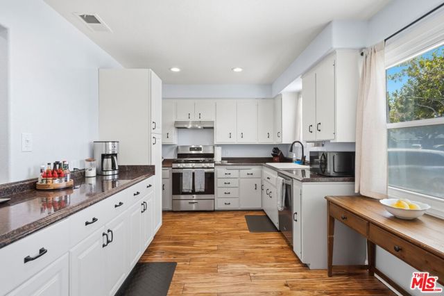 3 Bed Home for Sale in Torrance, California