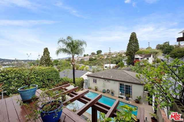 748 S Avenue 60, Los Angeles CA: https://media.crmls.org/mediaz/df8c801a-1b3a-41a6-b45f-ffd9e87981d1.jpg