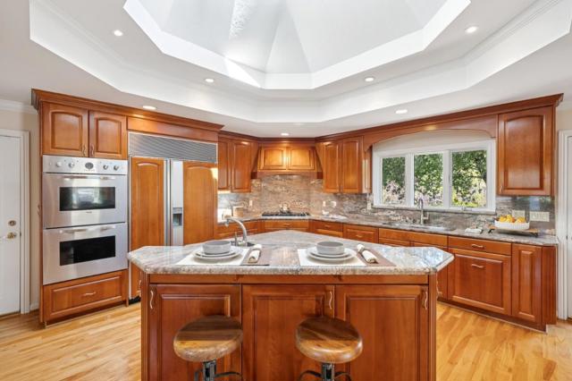 18074 Daves Avenue, Monte Sereno CA: https://media.crmls.org/mediaz/df8c9785-bfa9-4537-910b-164e9e30e4f2.jpg