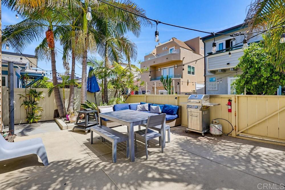 728 Jamaica Court - photo 4