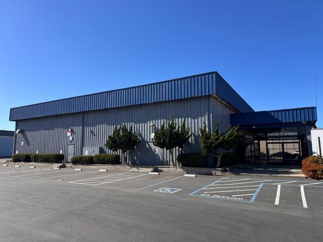 Image 57 of 58 For 1020 Auto Center Parkway