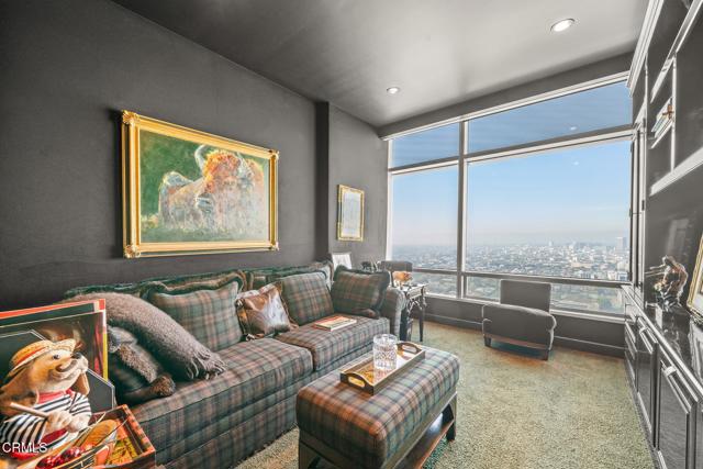 Detail Gallery Image 12 of 18 For 900 W Olympic Bld 36j,  Los Angeles,  CA 90015 - 2 Beds | 3 Baths