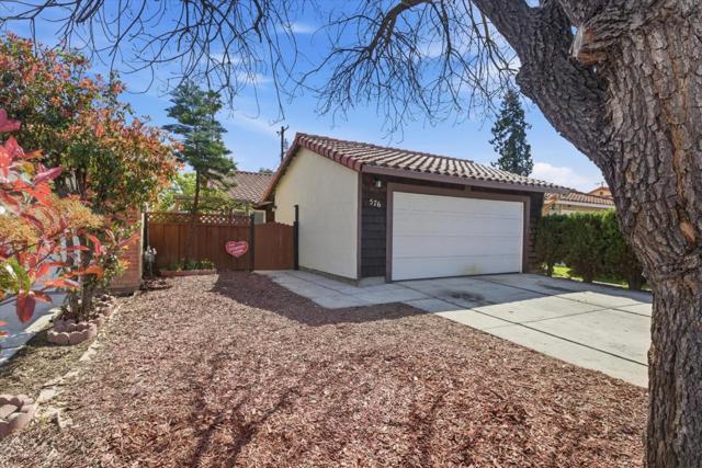 576 Mekler Drive, San Jose CA: https://media.crmls.org/mediaz/df8d1490-c15b-4a9f-b9c1-bb732da648bd.jpg