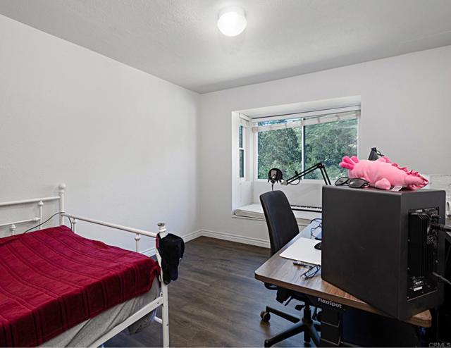 Detail Gallery Image 25 of 45 For 3333 Suncrest Bld, El Cajon,  CA 92021 - 5 Beds | 2 Baths