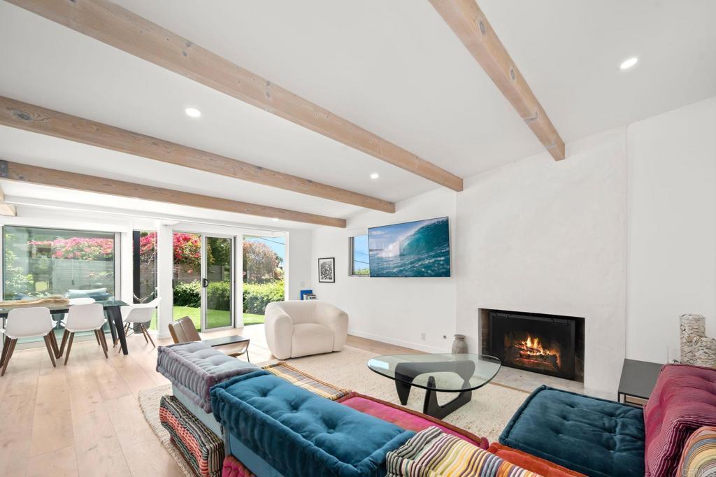 612 8th St. - photo 2