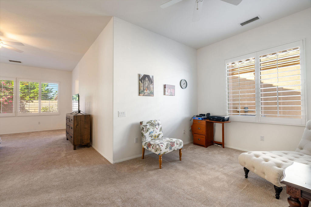 MLS #219137315DA image #21