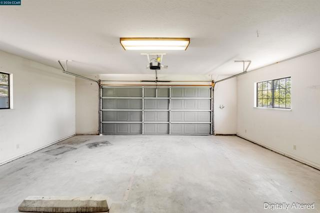 125 Sam Lynn Way, Oroville CA: https://media.crmls.org/mediaz/df8e7844-d3d3-4cd3-811e-bad71f7be063.jpg