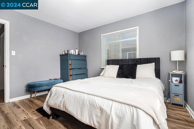 Image 16 of 37 For 637 43rd Street