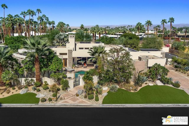 27 Ambassador Circle, Rancho Mirage CA: https://media.crmls.org/mediaz/df902f0d-0e95-42f6-8d14-ce5d8b3140b1.jpg