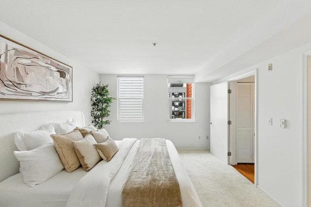 8200 Oceanview Terrace, San Francisco CA: https://media.crmls.org/mediaz/df91339e-3249-4c0f-9ebf-94cc046e5c88.jpg