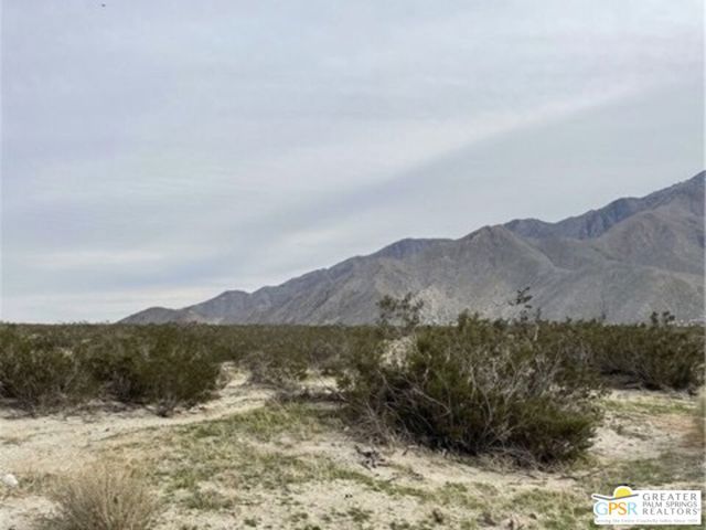 0 Tipton, Palm Springs CA: https://media.crmls.org/mediaz/df926d57-60e7-4f95-8bbc-22e65161ad68.jpg