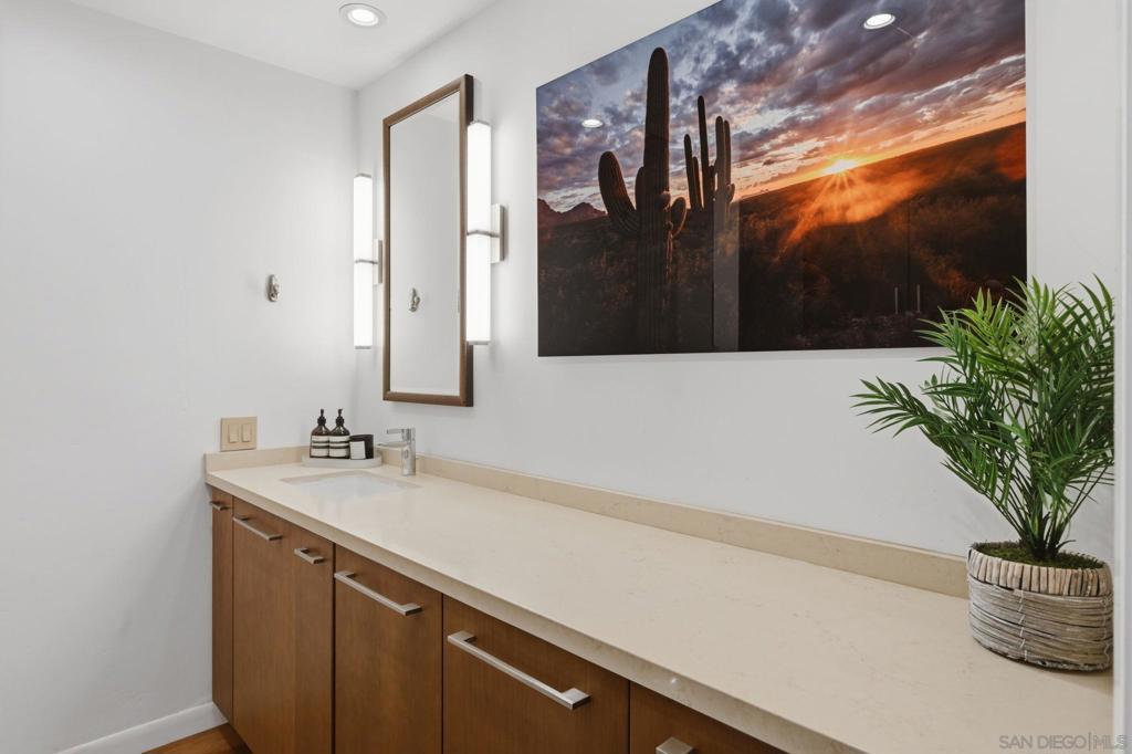 1663 Guy St - photo 5