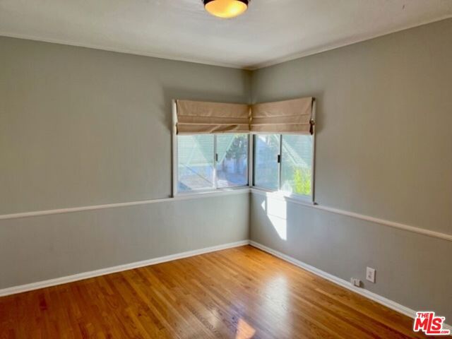 11346 Cashmere Street, Los Angeles CA: https://media.crmls.org/mediaz/df931f70-32ad-49e2-b558-76f01975e631.jpg