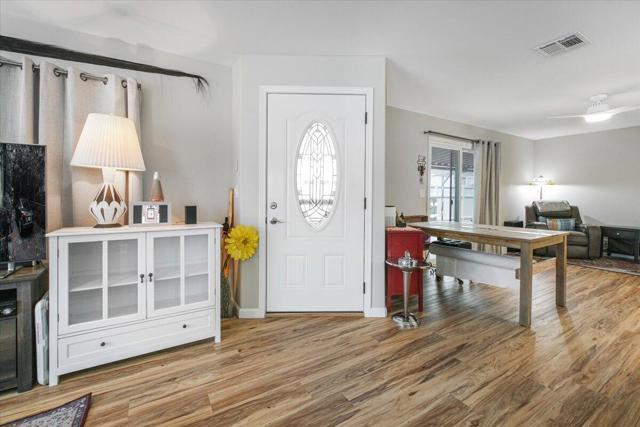39564 Ciega Creek Drive, Palm Desert CA: https://media.crmls.org/mediaz/df943274-3420-42ab-9595-20ca423ca157.jpg