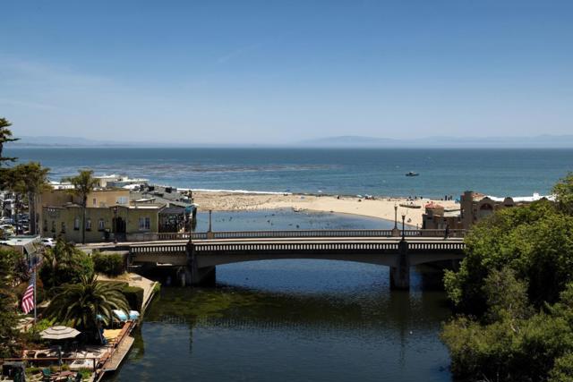825 Balboa Avenue, Capitola CA: https://media.crmls.org/mediaz/df946e40-fb53-4447-81da-65d5bd77b949.jpg