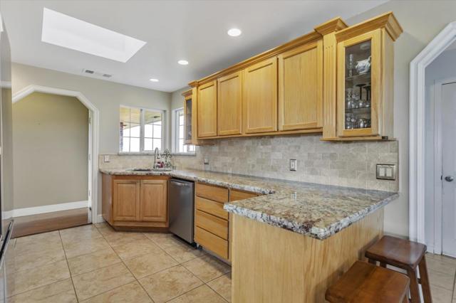 1204 Shore Road, Hollister CA: https://media.crmls.org/mediaz/df952b98-5186-498c-81ce-72049a50565e.jpg