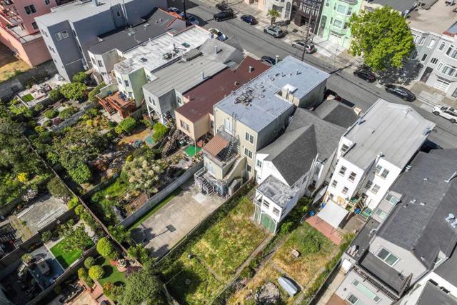 458 33rd Avenue, San Francisco CA: https://media.crmls.org/mediaz/df960df5-f6e6-4f01-9a04-13d2b8159f01.jpg