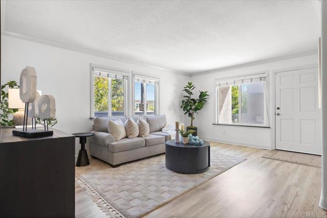 Detail Gallery Image 4 of 24 For 3909 Monroe Ave #101,  San Diego,  CA 92116 - 2 Beds | 2 Baths