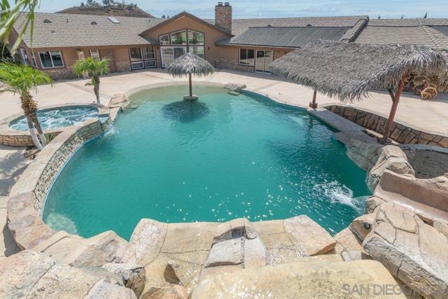 Image 70 of 75 For 37789 Avenida La Cresta