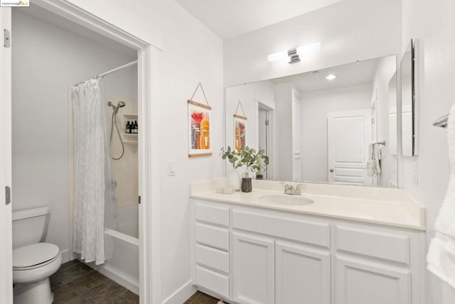 Image 30 of 40 For 1143 66th St