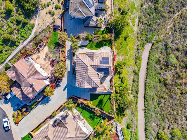 1330 Panorama Ridge Rd, Oceanside CA: https://media.crmls.org/mediaz/df9845a4-077d-4b66-ab14-9033c0ee39c3.jpg