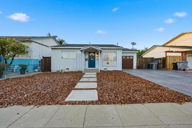2987 Patt Avenue, San Jose CA: https://media.crmls.org/mediaz/df985c3a-eb96-4ac7-a7a7-aa2e98cc2a23.jpg
