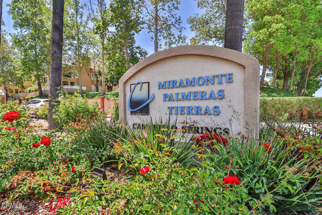 5965 Paseo Encantada, Camarillo CA: https://media.crmls.org/mediaz/df987923-8e86-45ec-b411-701b5639193a.jpg