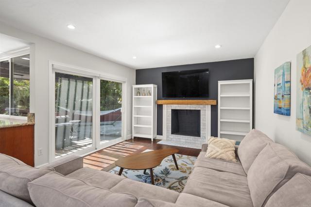 3099 Driscoll Drive, San Diego CA: https://media.crmls.org/mediaz/df989eda-caad-4fde-8ed7-37a4f1cc56a4.jpg