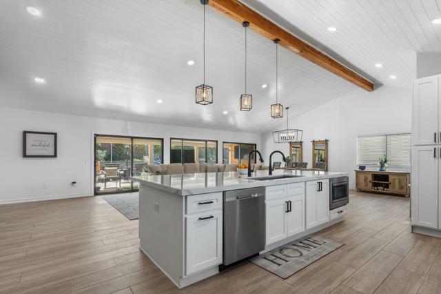 Image 5 of 68 For 72915 Deer Grass Drive